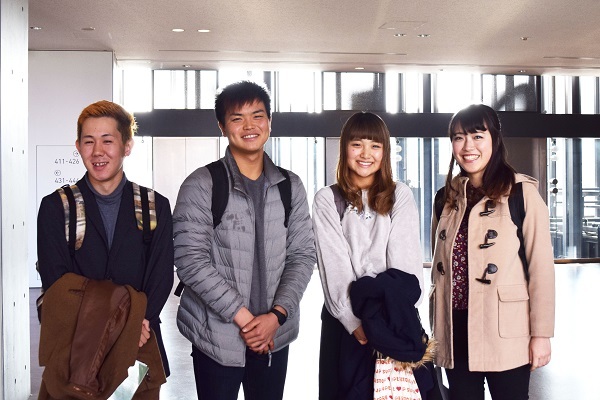 171128_取材の様子01.jpg